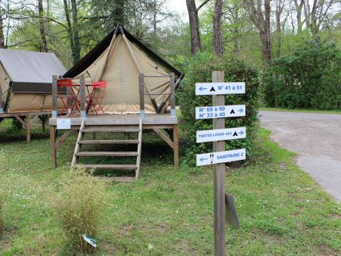 TENTE 2 personnes - Tente Prêt à camper 6m² 1 chambre - sans sanitaires + terrasse 3m² 2 pers