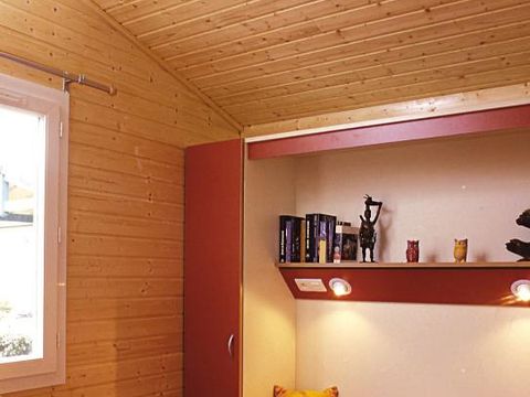 Chalet 6 personnes - Confort 27m² 2 chambres + terrasse couverte 10m² - TV* 4/6 pers
