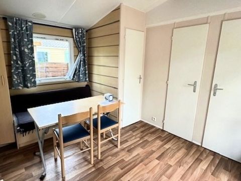 Mobilhome 6 personnes - Confort 28m² 2 chambres + terrasse couverte 13.5m² -4/6 pers