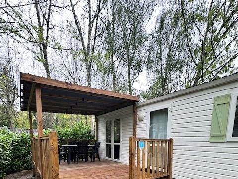 Mobilhome 6 personnes - Confort 28m² 2 chambres + terrasse couverte 13.5m² -4/6 pers