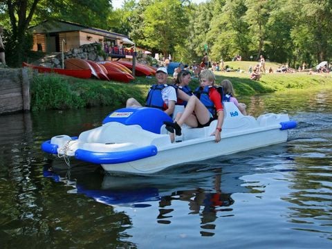 Flower Camping De la Plage - Camping Lot