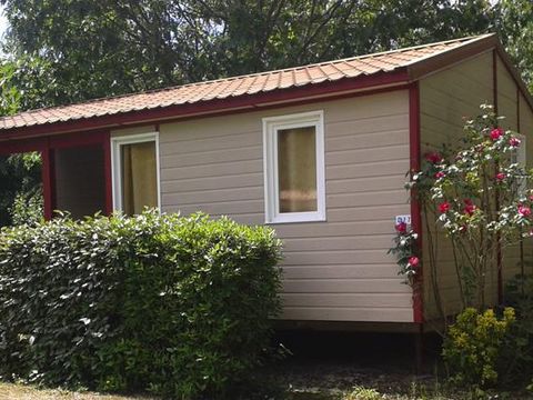 CHALET 6 personnes - Chalet Confort 27m² 2 chambres + terrasse couverte 10m² - TV 4/6 pers