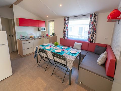 Mobilhome 8 personnes - Cottage - DETENTE - 4 chambres