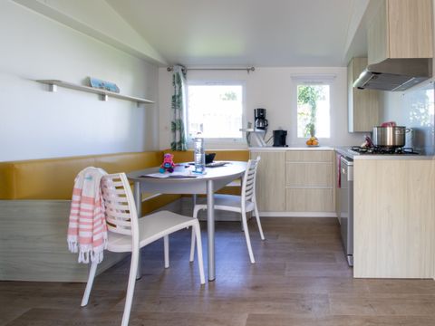 Mobilhome 8 personnes - Cottage - DETENTE - 4 chambres
