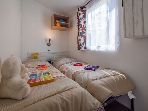 Mobilhome 8 personnes - Cottage - DETENTE - 4 chambres