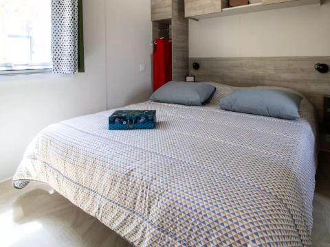 MOBILHOME 4 personnes - Cottage Luxe Dinos 3 Pièces 4 Personnes Climatisé + TV