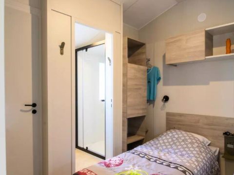 MOBILHOME 4 personnes - Cottage Luxe Dinos 3 Pièces 4 Personnes Climatisé + TV