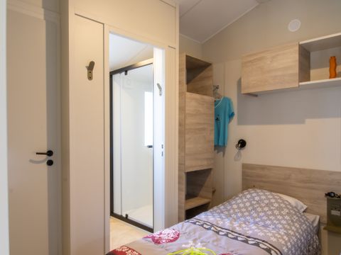 Mobilhome 4 personnes - COTTAGE - LUXE DES DINOS - 2 chambres - SPA