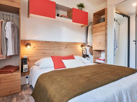 Mobilhome 4 personnes - Cottage Privilège climatisé - 2 chambres - 2 salles de bain