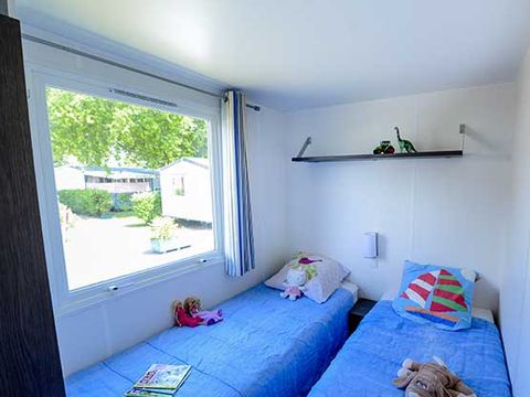 MOBILHOME 6 personnes - ARMOR Confort 33m² - 3 chambres / Terrasse couverte 