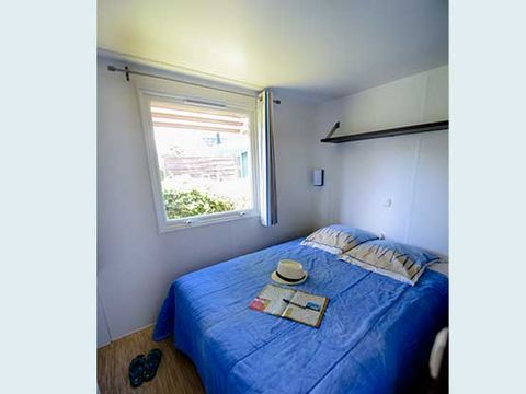 MOBILHOME 6 personnes - ARMOR Confort 33m² - 3 chambres / Terrasse couverte 
