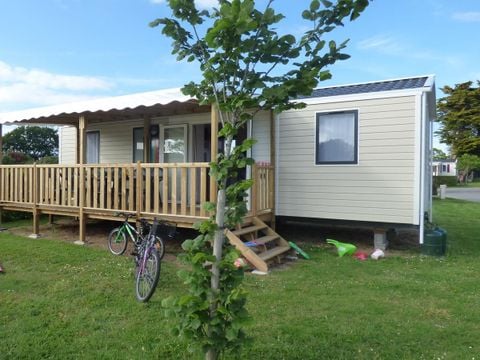 MOBILHOME 8 personnes - FAMILY Premium 36m² - 4 chambres / terrasse couverte