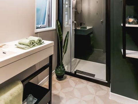 Mobilhome 4 personnes - Mobil-home AVEN Premium 28 m² 2 chambres / Terrasse couverte