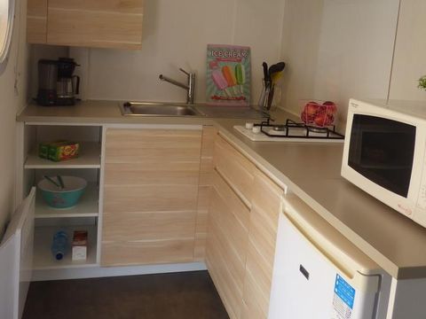 MOBILHOME 2 personnes - Mobilhome OUESSANT Confort 18m² - 1 chambre / terrasse couverte + TV 2 pers
