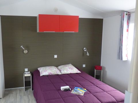 MOBILHOME 4 personnes - MOLENE Confort PMR 31m² - 2 chambres / terrasse couverte + TV