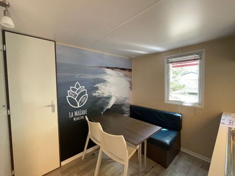 MOBILHOME 4 personnes - Surfeur - 20m² - 2 chambres - terrasse couverte