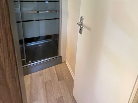 MOBILHOME 4 personnes - Surfeur - 20m² - 2 chambres - terrasse couverte