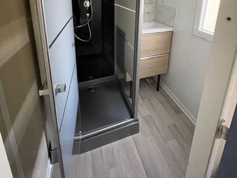 MOBILHOME 4 personnes - Family - 25m² - 2 chambres - terrasse couverte