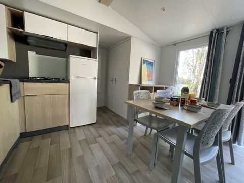 MOBILHOME 8 personnes - Premium 6/8 Pers. - Climatisation - 35m2 - 3 chambres - vaste terrasse