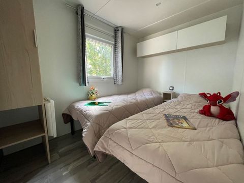 MOBILHOME 8 personnes - Premium 6/8 Pers. - Climatisation - 35m2 - 3 chambres - vaste terrasse