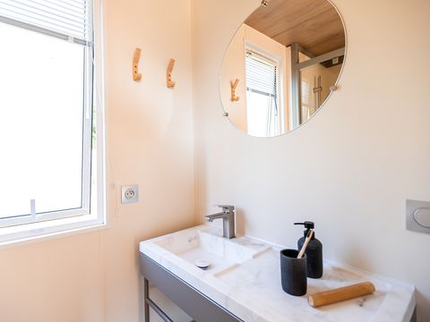 Mobilhome 4 personnes - Sunelia Prestige 2 chambres 2 salles de bain