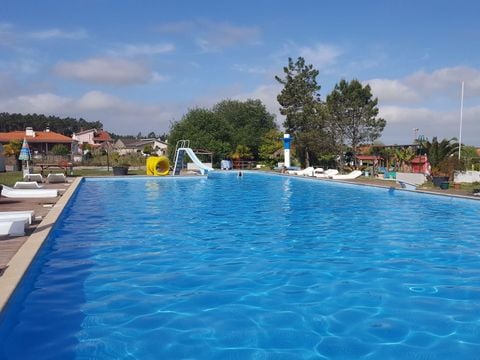 Camping Land's Hause Bungalow - Camping Regione di Lisbona - Image N°2