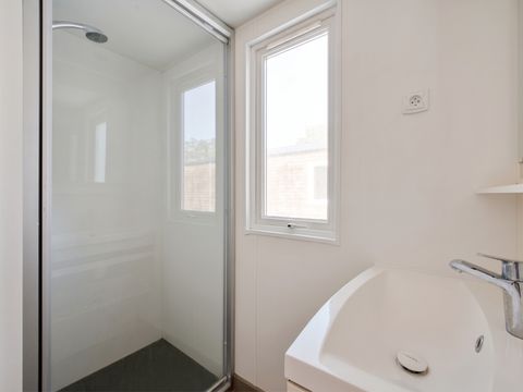 MOBILHOME 6 personnes - en arrivée le samedi