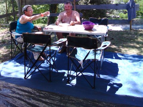 TENTE 4 personnes - READY TO CAMP ( matelas gonflables)