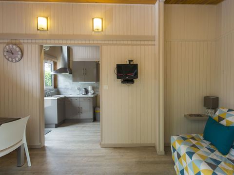 CHALET 4 personnes - Chalet vert et rouge 35m²  - 1 chambre + mezzanine