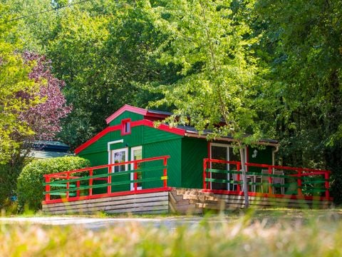 CHALET 4 personnes - Chalet vert et rouge 35m²  - 1 chambre + mezzanine