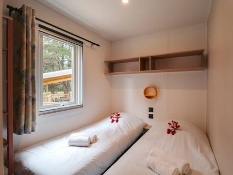 MOBILHOME 6 personnes - Cottage Reef 6 p 3 Ch 2 Sdb ***