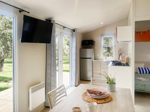 MOBILHOME 6 personnes - Premium | 3 Ch. | 6 Pers. | Terrasse Lounge | Clim. | TV