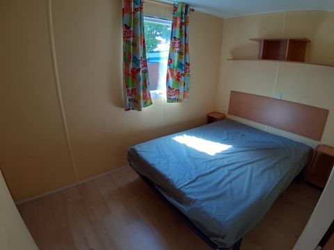 MOBILHOME 4 personnes - P'tit budget- 2 chambres + terrasse- Clim et TV Inclus