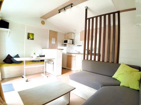 MOBILHOME 4 personnes - CONFORT PLUS- 2 chambres + 2 salles de bain- Clim et TV inclus