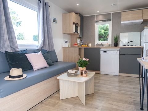 BUNGALOW 2 personnes - Prestige 20 m² - 1 chambre (draps et serviettes inclus) BUNGALOW 2 personnes - Prestige 20 m² - 1 chambre (draps et serviettes inclus)