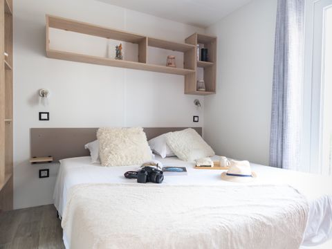 BUNGALOW 2 personnes - Prestige 20 m² - 1 chambre (draps et serviettes inclus) BUNGALOW 2 personnes - Prestige 20 m² - 1 chambre (draps et serviettes inclus)