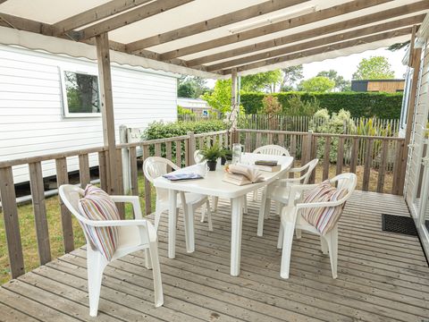 BUNGALOW 8 personnes - Premium - 40 m² - 4 chambres BUNGALOW 8 personnes - Premium - 40 m² - 4 chambres