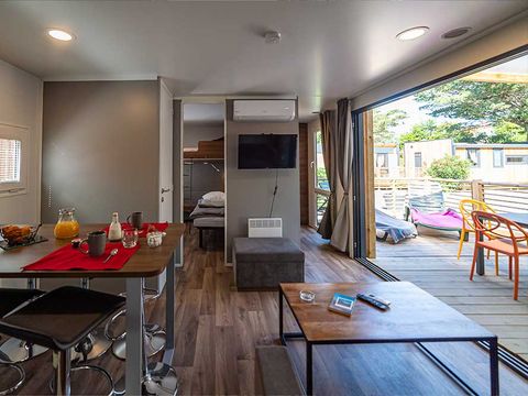 MOBILHOME 7 personnes - HÉLIOS