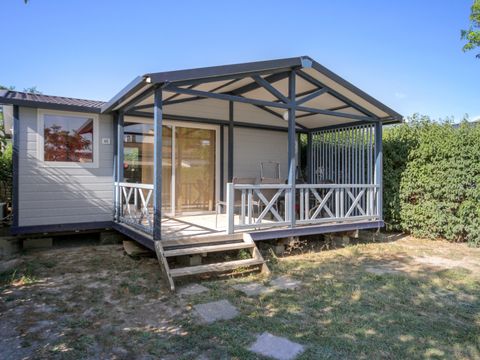 CHALET 5 personnes - MOREA avec climatisation + TV