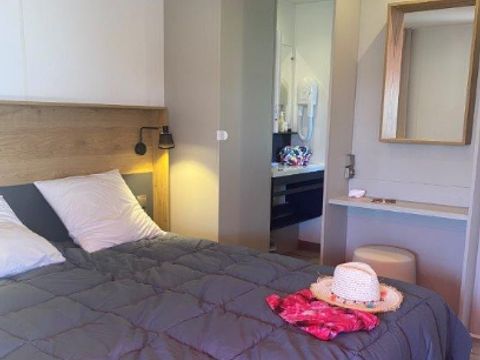 MOBILHOME 4 personnes - Cottage Antigua - 2 chambres - 2 salles de bains - Draps et serviettes inclus ****