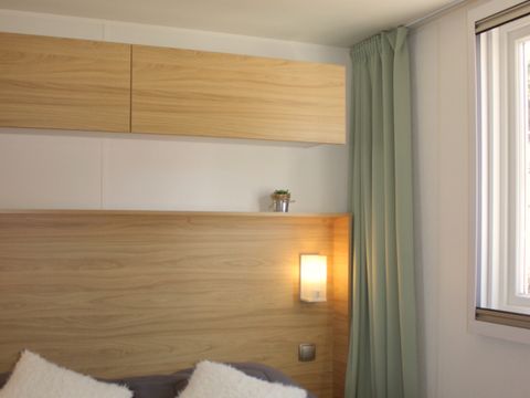 MOBILHOME 6 personnes - Cottage Nouméa - 3 chambres - 2 salles de bains - Draps et serviettes inclus ****
