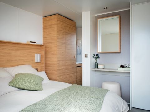 MOBILHOME 4 personnes - Cottage Premium - 2 chambres - 2 salles de bains - Draps, serviettes, plancha, forfait ménage inclus