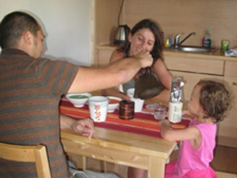 CHALET 6 personnes - CHARLAY