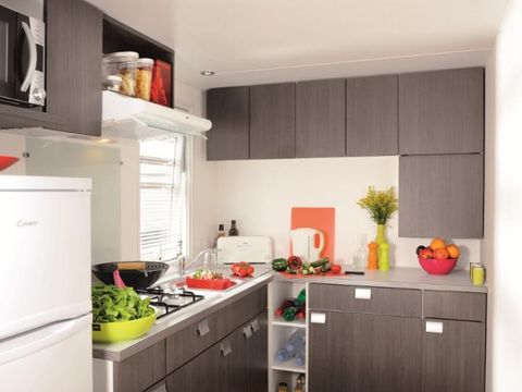 MOBILHOME 4 personnes - Cottage Louisiane - 2 chambres : 31m² - Terrasse semi-couverte 15m² 4 pers.