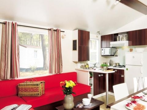 MOBILHOME 6 personnes - Cottage Family - 3 chambres : 32m² - Terrasse non couverte 11m² - 6 pers.