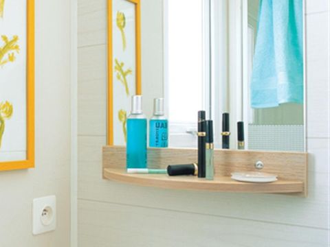 MOBILHOME 5 personnes - Cottage Pacifique - 2 chambres : 27m² - Terrasse couverte 9m² 4/5 pers.