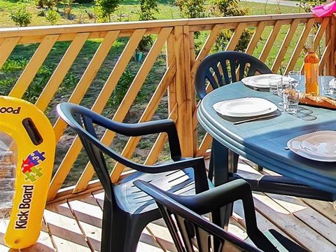 MOBILHOME 5 personnes - Cottage Pacifique - 2 chambres : 27m² - Terrasse couverte 9m² 4/5 pers.