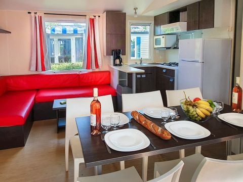 MOBILHOME 6 personnes - Cottage Family - 3 chambres : 33 m² + 11 m² terrasse semi couverte