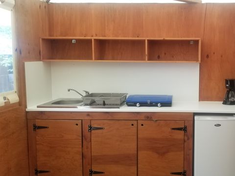 Hébergement 6 personnes - Cabane équipée - 2 chambres 25m²