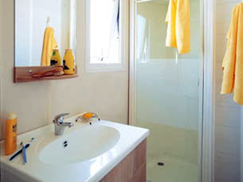 MOBILHOME 4 personnes - BUDGET 2 chambres env. 28m² 4 pers